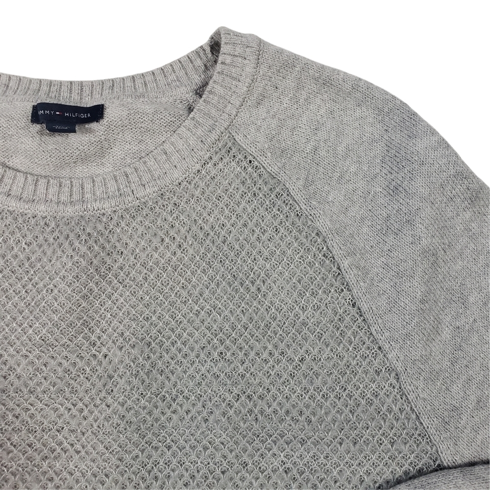 Tommy Hilfiger Light Gray Wool Blend Sweater Size Large Raglan Sleeve Semi-Sheer - Picture 8 of 12